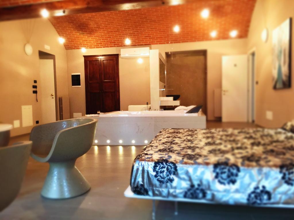 Le Lanterne Hotel Borgo San Dalmazzo Quarto foto